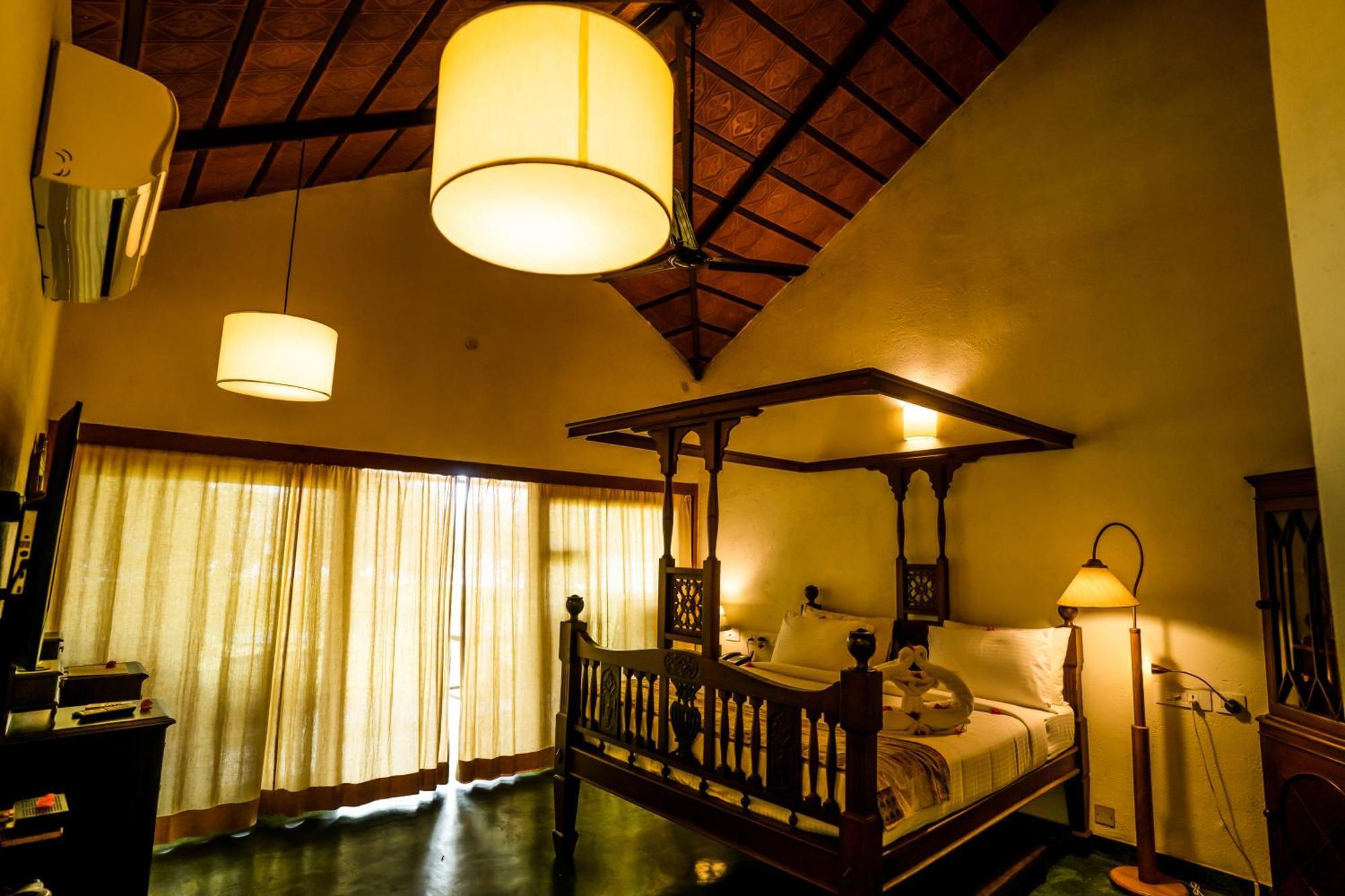 North Paravur Cranganor History Cafe & Riverside Chateau מראה חיצוני תמונה